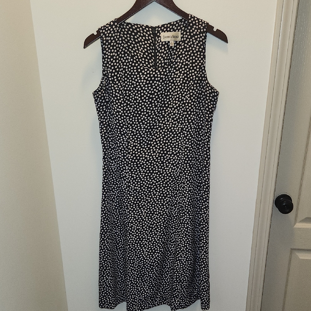 Danny & Nicole Blk & Wht Polka Dot Dress Size 8 EUC